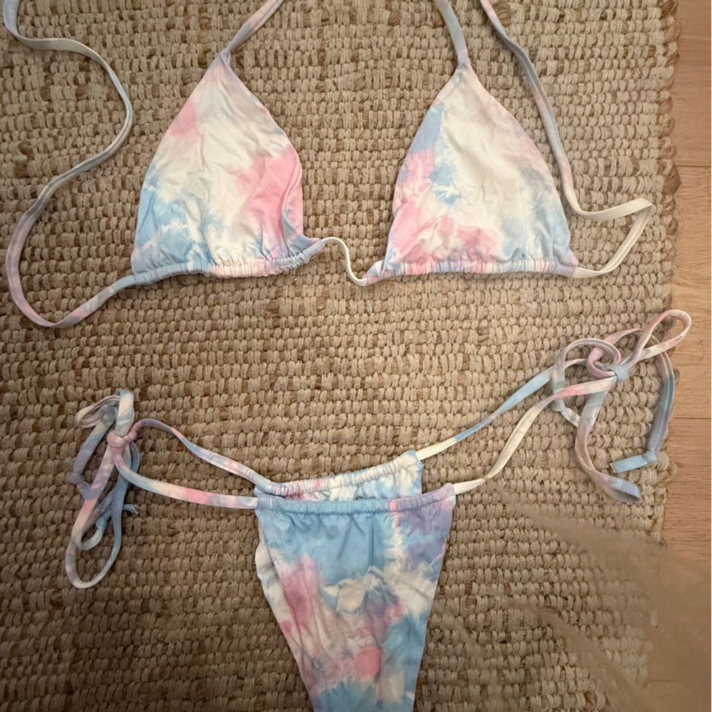 Tie-Dye Triangle String Bikini Top and Bottom Set - Pastel Pink & Blue